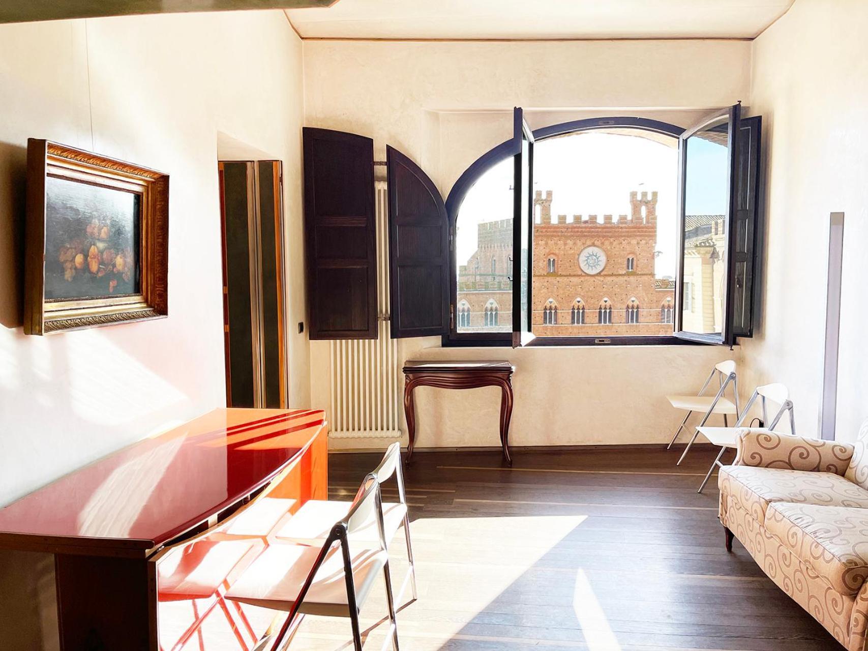 Ferienwohnung Il Campo 8: Piazza Del Campo Siena Exterior foto